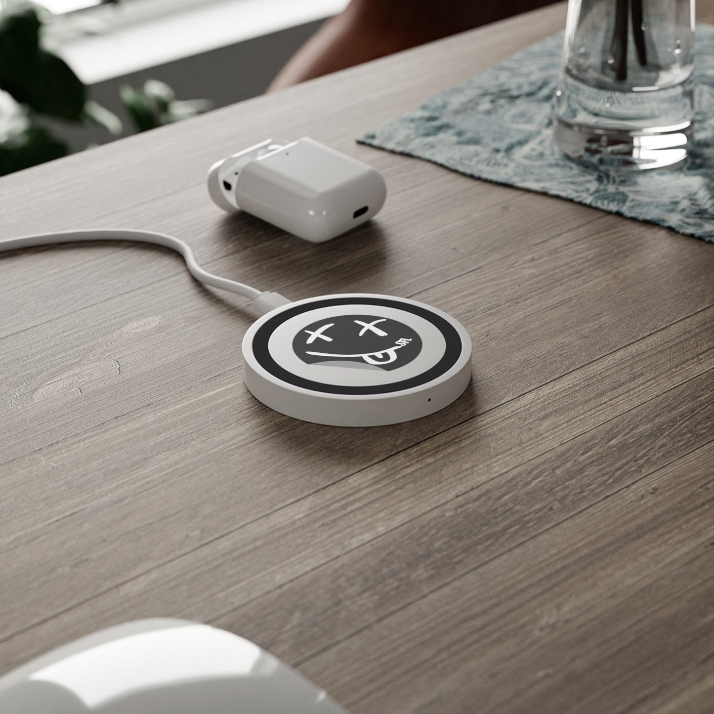 Limited Edition! Smile Black Wireless Charging Pad (3 Colors)